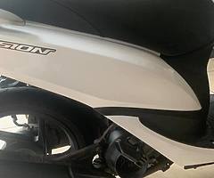 Honda Vision 110cc - Image 4/8