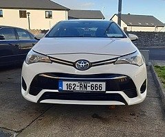 Toyota avensis 1.6 d4d f.s.h 162
