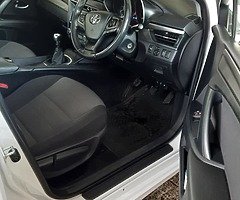 Toyota avensis 1.6 d4d f.s.h 162 - Image 6/10