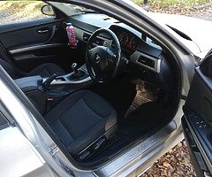 06 BMW e90 320d tested - Image 8/9