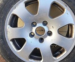 4 tires in a good condițion, size 195/65/15