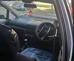 Seat alhambra