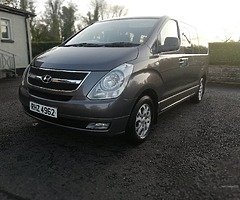 2012 Hyundai i800 2.5 CRDI Automatic 8 Seater