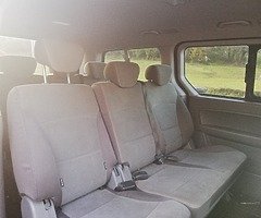 2012 Hyundai i800 2.5 CRDI Automatic 8 Seater - Image 4/7