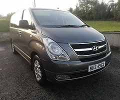 2012 Hyundai i800 2.5 CRDI Automatic 8 Seater - Image 7/7