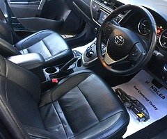 2015 TOYOTA AURIS EXCEL WITH PANROOF & FULL LEATHER - Image 6/10