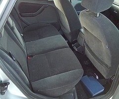Ford focus - Image 5/8