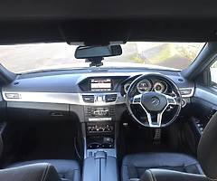 Mercedes - Image 4/7