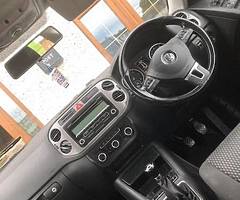 2011 tiguan - Image 5/5