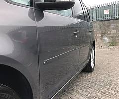 2015 Volkswagen Touran - Image 5/10