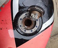 Suzukis 400 gk76a also have a front nose cone fairings