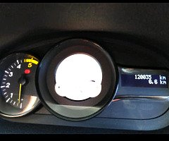 Renault Megane 2010 - Image 6/10