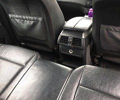 BMW 08 Diesel automatic , 7 seater black leather interior - Image 7/10