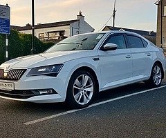 Skoda Superb - Image 4/8