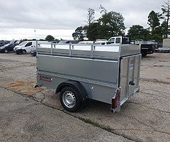 NUGENT MULTI PURPOSE UTILITY & LIVESTOCK TRAILER