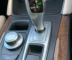 BMW X6 - Image 8/10