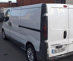 06 Opel vivaro