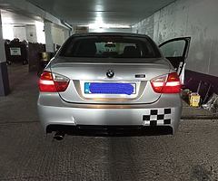 2006 BMW 318I