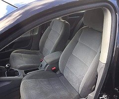 Volkswagen jetta - Image 5/9