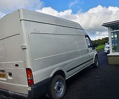 2006 Ford Transit