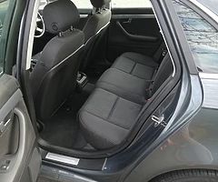 Audi A4 2005 - Image 3/10