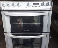 Hotpoint 600m glass top cooker full warrenty