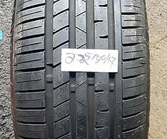 TYRES - Image 7/10