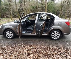 2010 KIA RIO 1.5 DIESEL N.C.T 02-20 TAX 04-19