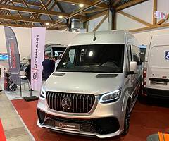 Mercedes Benz Sprinter W907 - Image 3/9