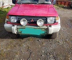 Mitsubishi pajero