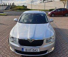 2010 Skoda Superb - Image 7/10