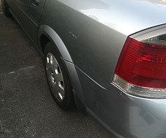 SALE PRICE REDUCED opel vectra life 1.6 petrol - Image 5/10