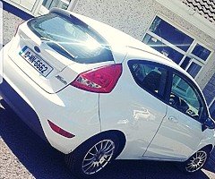 2010 Ford fiesta 1.25 Edge model