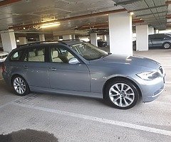 BMW 320i Automatic Low Milage