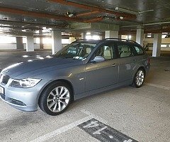BMW 320i Automatic Low Milage - Image 4/10