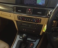 BMW 320i Automatic Low Milage - Image 5/10