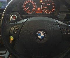 BMW 320i Automatic Low Milage - Image 6/10