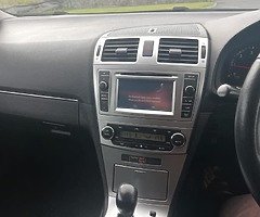 Toyota Avensis Automatic - Image 7/10