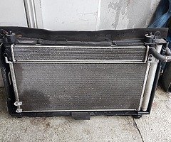 2015 TOYOTA PRIUS FOR BREAKING