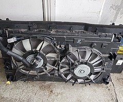 2015 TOYOTA PRIUS FOR BREAKING - Image 4/10