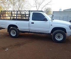 Toyota 2.7 4×4 petrol - Image 5/6