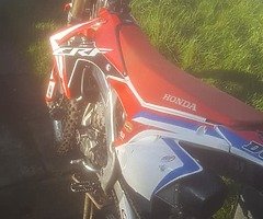 2017 Honda CRF - Image 4/6