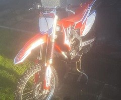 2017 Honda CRF - Image 5/6
