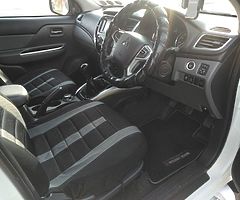 2017 Mitsubishi L200