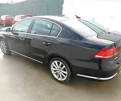 2015 VOLKSWAGEN PASSAT