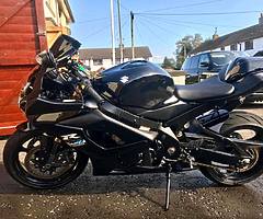 March 07 gsxr 1000 k6