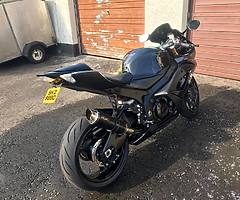 March 07 gsxr 1000 k6 - Image 3/5