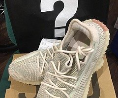 Yeezy Boost 350 V2 Citrin non reflective - Image 5/10