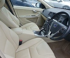 2013 VOLVO V60 ESTATE, AUTOMATIC, LOW MILES - Image 4/7