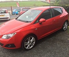 2012 SEAT IBIZA SPORTRIDER 69000 MILES FSH IMMACULATE INSIDE AND OUT - Image 1/6